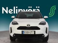 Käytetty Toyota Yaris Cross Plus 116 HP (85 kW) 2025 Katumaasturi