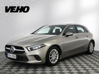 Käytetty Mercedes A180 Business 136 HP (100 kW) 2019 Harmaa Viistoperä