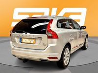Käytetty Volvo XC60 Summum 190 HP (139 kW) 2016 Katumaasturi