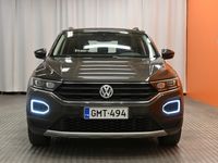 käytetty VW T-Roc Style 1,0 TSI 85 kW (115 hv) ** Juuri tullut! / Suomi-auto / Webasto / P. kamera / LED **