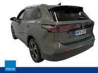 Käytetty VW Tiguan Comfortline 131 HP (96 kW) 2024 Vihreä Katumaasturi