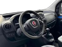 Käytetty Fiat Fiorino 80 HP (58 kW) 2017 Sininen Tila-auto