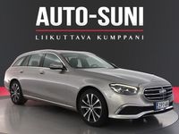 Käytetty Mercedes E300 Avantgarde 211 HP (155 kW) 2022 Farmari