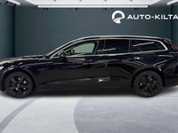 Käytetty Volvo V60 Inscription 190 HP (139 kW) 2018 Musta Farmari