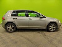 Käytetty VW Golf VII Trendline 86 HP (63 kW) 2017 Hopea / harmaa Sedan