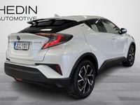 Käytetty Toyota C-HR Executive 98 HP (72 kW) 2017 Valkoinen Katumaasturi