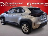 Käytetty Toyota Yaris Cross Active 116 HP (85 kW) 2022 Hopea Katumaasturi
