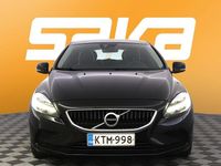 Käytetty Volvo V40 Business Edition 120 HP (88 kW) 2019 Viistoperä