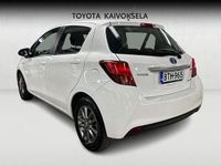 Käytetty Toyota Yaris Hybrid Active 73 HP (53 kW) 2015 Valkoinen Viistoperä