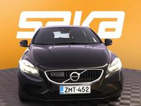 Käytetty Volvo V40 Business Edition 122 HP (89 kW) 2019 Viistoperä