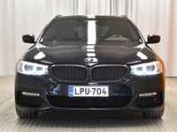 käytetty BMW 520 G31 Touring A Business M-Sport ** Juuri tullut / Prof. Navi / Comfort-penkit / Koukku / Nahkasisusta / LED / Sähköluukku **
