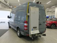 käytetty Mercedes Sprinter 316CDI-3,55/37K keskipitkä A2 BE - Takalaitanostin, ALV-vähennyskelpoinen