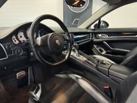 käytetty Porsche Panamera 3,0 V6 Diesel SportDesign **WEBASTO, BURMESTER, 14-PENKIT, PASM, KATTOLUUKKU & KORKO ALK. 3,99%**