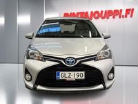 Käytetty Toyota Yaris Hybrid Active 73 HP (53 kW) 2016 Hopea Viistoperä