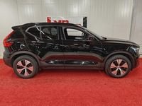 Käytetty Volvo XC40 Plus 262 HP (192 kW) 2023 Katumaasturi