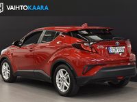 Käytetty Toyota C-HR Business Edition 122 HP (89 kW) 2020 Katumaasturi