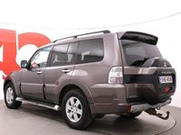 Käytetty Mitsubishi Pajero Instyle 200 HP (147 kW) 2015 Ruskea Katumaasturi