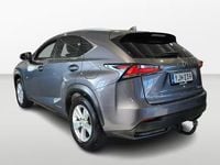 Käytetty Lexus NX300h Executive Line 155 HP (114 kW) 2017 Harmaa Katumaasturi