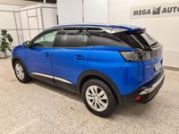 Käytetty Peugeot 3008 Allure 131 HP (96 kW) 2021 Sininen Katumaasturi
