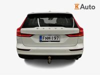 Käytetty Volvo V60 Business Edition 150 HP (110 kW) 2018 Valkoinen Farmari