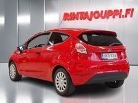 Käytetty Ford Fiesta Trend 80 HP (58 kW) 2016 Punainen Van