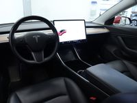 käytetty Tesla Model 3 Long-Range Dual Motor AWD - Suomi-auto, 1-omistajalta, Multi-Coat: Red