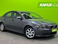 Käytetty Volvo S40 Momentum 140 HP (102 kW) 2005 Hopea / harmaa Sedan