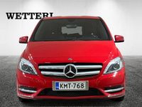 Käytetty Mercedes B180 109 HP (80 kW) 2013 Punainen Tila-auto