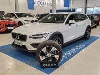 Käytetty Volvo V60 CC Business Edition 190 HP (139 kW) 2019 Valkoinen Farmari
