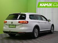 Käytetty VW Passat Alltrack 190 HP (139 kW) 2018 Valkoinen Farmari