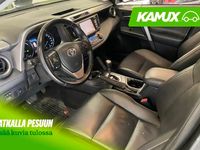 Käytetty Toyota RAV4 Hybrid Premium 155 HP (114 kW) 2016 Hopea / harmaa Katumaasturi