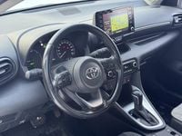 Käytetty Toyota Yaris Hybrid Active 116 HP (85 kW) 2022 Viistoperä