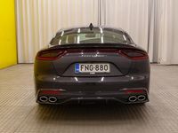 Käytetty Kia Stinger Premium 256 HP (188 kW) 2018 Viistoperä