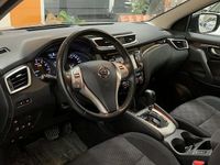 Käytetty Nissan Qashqai N-Connecta 116 HP (85 kW) 2017 Katumaasturi