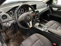 Käytetty Mercedes C200 Business 136 HP (100 kW) 2012 Sedan