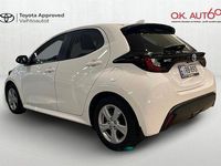 Käytetty Toyota Yaris Active 114 HP (83 kW) 2023 Valkoinen Viistoperä