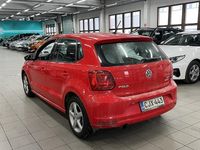 Käytetty VW Polo Comfortline 90 HP (66 kW) 2015 Viistoperä