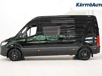 Käytetty Mercedes Sprinter 155 HP (114 kW) 2023 Musta Van