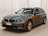 käytetty BMW 330e 330 G21 TouringxDrive Business Sport Tulossa / Harman/Kardon / Panorama /