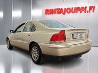 käytetty Volvo S60 S60Sedan (AA) 4ov 2430cm3 - 3kk lyhennysvapaa - J. autoturva