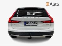 Käytetty Volvo V90 CC Business Edition 190 HP (139 kW) 2018 Farmari