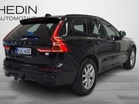 Käytetty Volvo XC60 Business Edition 340 HP (250 kW) 2022 Musta Katumaasturi