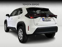 Käytetty Toyota Yaris Cross Active 116 HP (85 kW) 2022 Valkoinen Katumaasturi