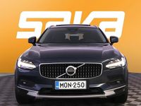 Käytetty Volvo V90 CC Business Edition 197 HP (144 kW) 2023 Farmari