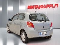 Käytetty Toyota Yaris Sol 101 HP (74 kW) 2009 Hopea Viistoperä