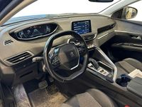 Käytetty Peugeot 5008 Allure 129 HP (94 kW) 2018 Musta Katumaasturi