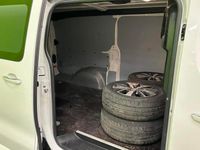 Käytetty Toyota Proace 177 HP (130 kW) 2019 Valkoinen Tila-auto