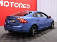 Käytetty Volvo S60 Summum 114 HP (83 kW) 2014 Sedan