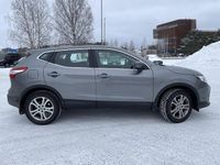 Käytetty Nissan Qashqai Acenta 116 HP (85 kW) 2017 Harmaa Katumaasturi