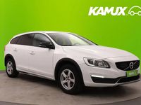 Käytetty Volvo V60 CC Momentum 204 HP (150 kW) 2015 Valkoinen Farmari